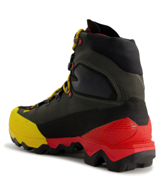 La Sportiva - Aequilibrium LT GTX black/yellow